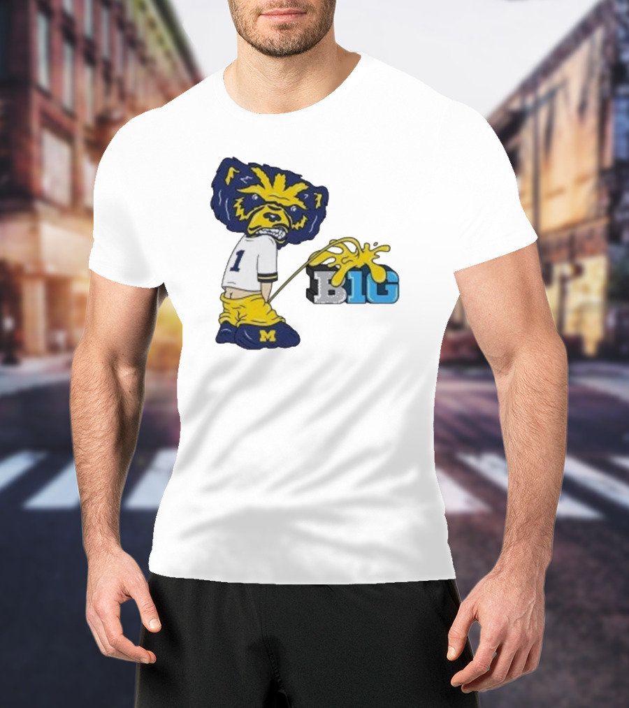 MI Wolverine Mascot Pissing On Big Ten Logo T-Shirt