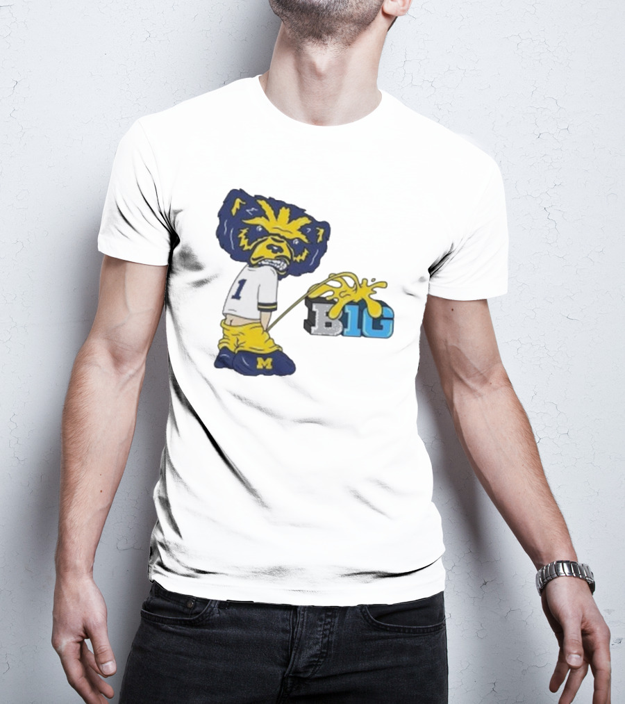 MI Wolverine Mascot Pissing On Big Ten Logo T-Shirt