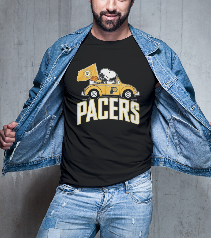 Indiana Pacers Snoopy Fan Forever Basketball Team Car Flag T-Shirt