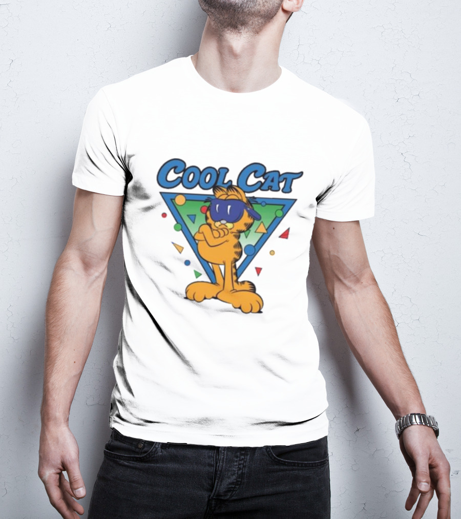 Quinton Reviews Wearing Garfield Cool Cat Retro T-Shirt