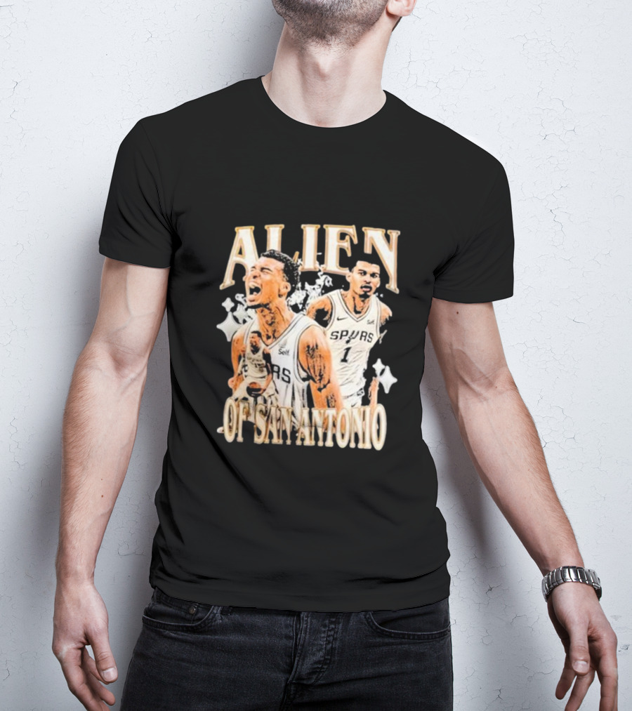 Alien Of San Antonio Spurs Basketball Star T-Shirt