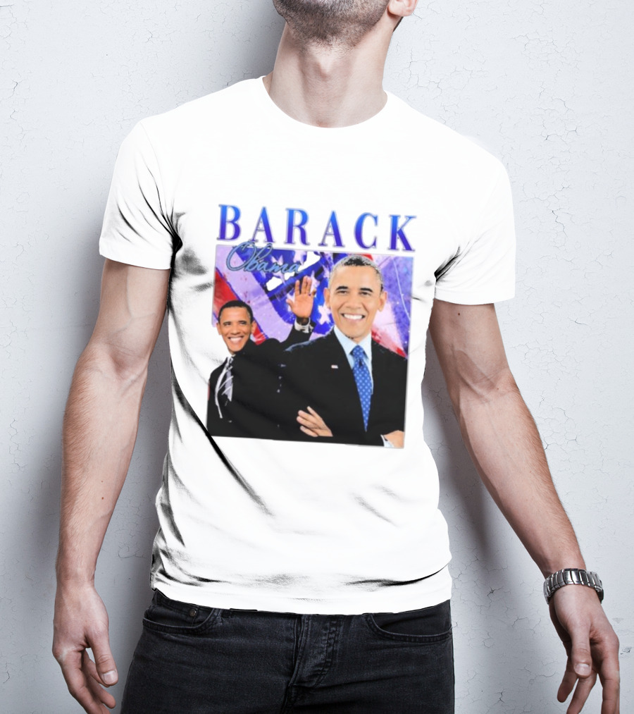BARACK Obama Smiling Pose With Patriotic Background T-Shirt