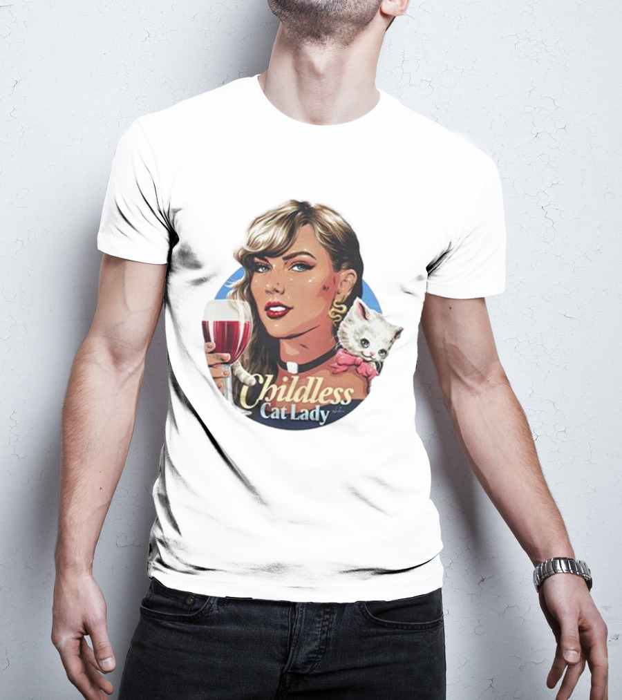 Childless Cat Lady Wine And Kitty T-Shirt