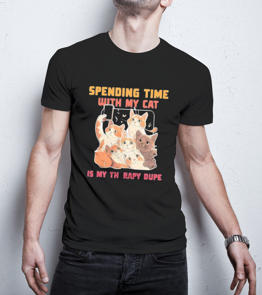 Spending Time With My Cat Is My Therapy Dupe Vintage Cats Taking Selfie T-Shirt