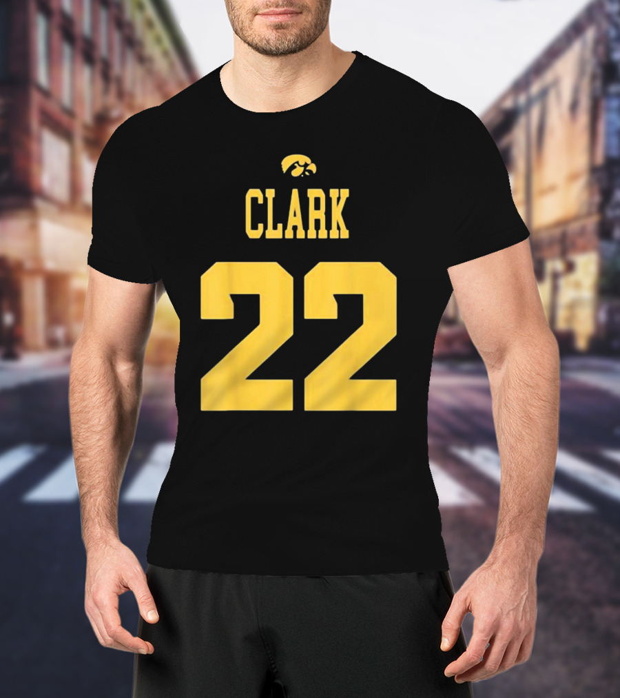 Clark 22 Iowa Hawkeyes T-Shirt