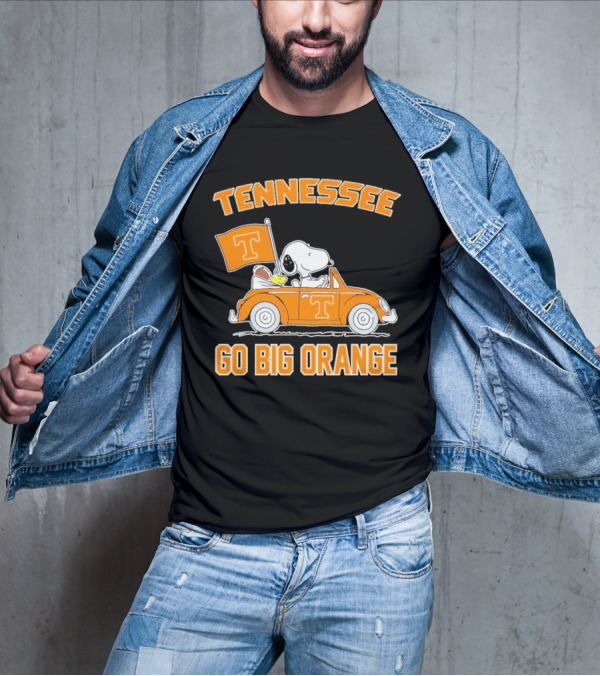 Tennessee Volunteers Snoopy Woodstock Car Go Big Orange T-Shirt