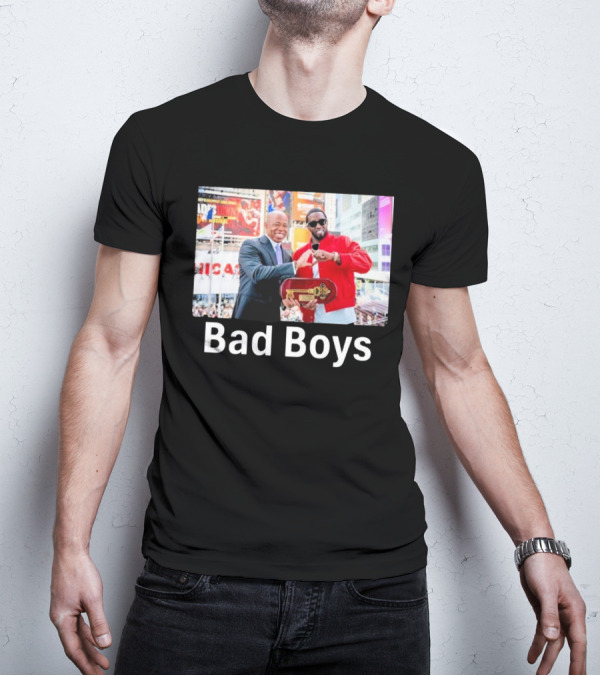 Bad Boys P Diddy And Eric Adams Key Exchange At Times Square Event T-Shirt