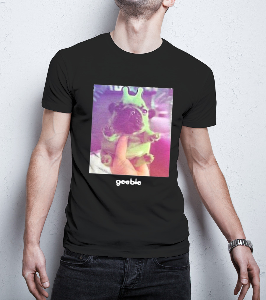 Pibble Palace Geeble Pug Crown T-Shirt
