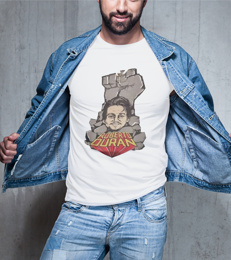Roberto Duran Fist Breaking Through Vintage Boxing T-Shirt