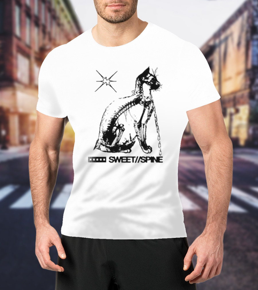 SWEET//SPINE Cat With Starburst And Chain Detail T-Shirt