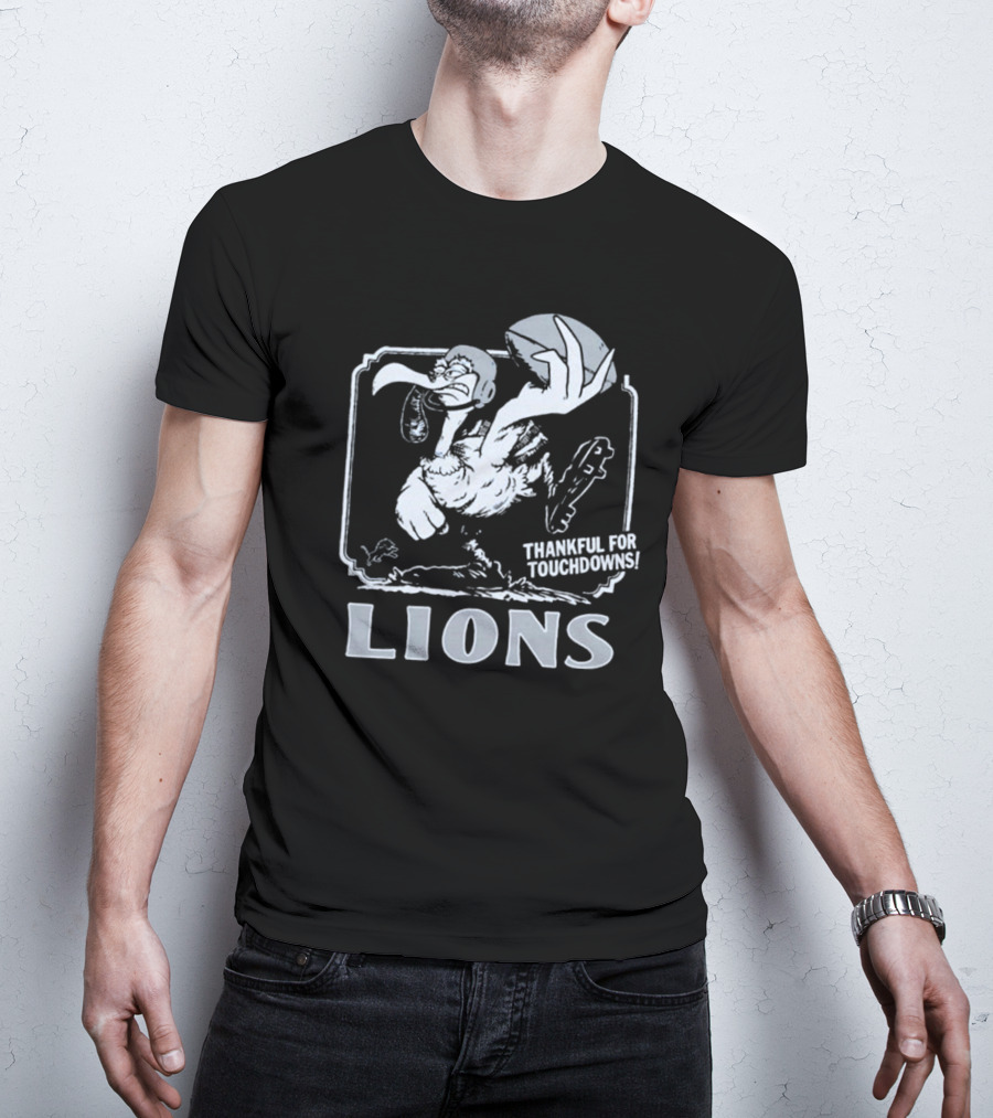 Detroit Lions NFL Vulture Football Thankful For Touchdowns T-Shirt