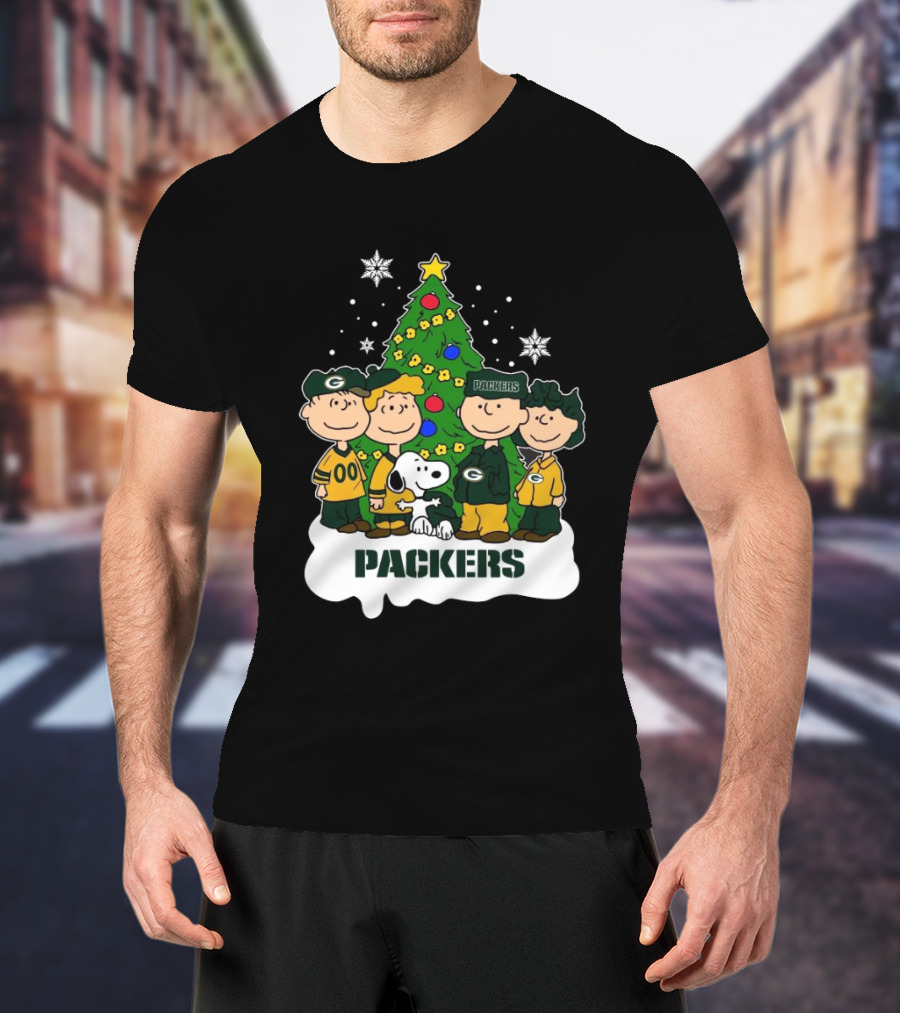 Snoopy The Peanuts Packers NFL Christmas T-Shirt