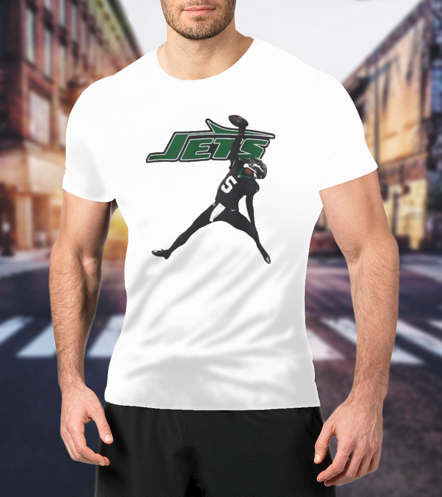Garrett Wilson 5 New York Jets NFL Player Pose With Jets T-Shirt
