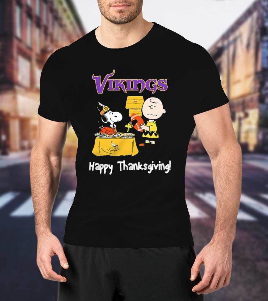 Peanuts Minnesota Vikings NFL Football Snoopy Charlie Brown Happy Thanksgiving T-Shirt