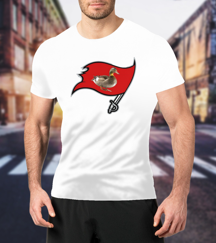 Tampa Bay Duckaneers New Buccaneers Parody Logo Flag T-Shirt