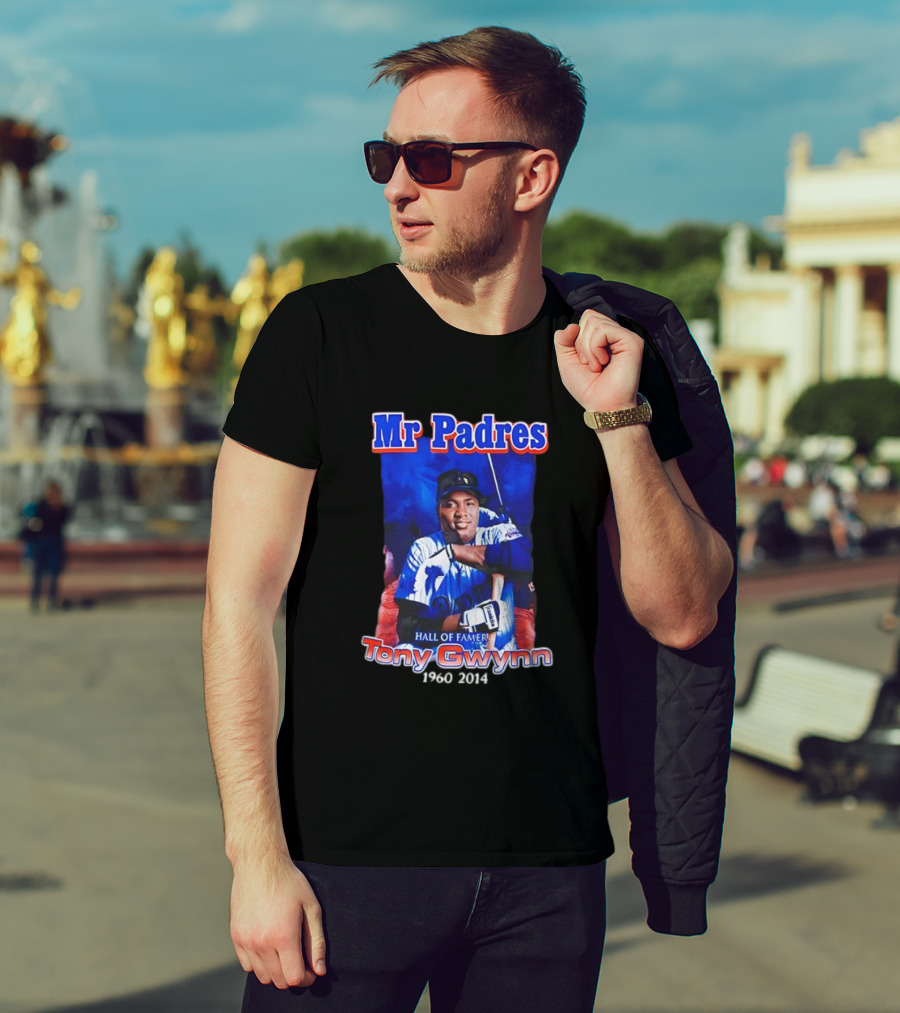 Mr Padres Tony Gwynn Hall Of Famer 1960-2014 T-Shirt