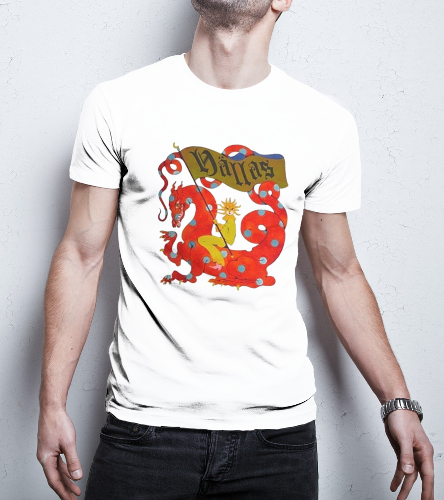 Hällas Flower Knight Riding Red Polka Dot Dragon T-Shirt