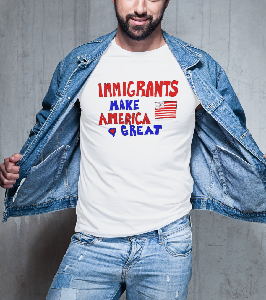 Immigrants Make America Great Heart Flag 2025 T-Shirt
