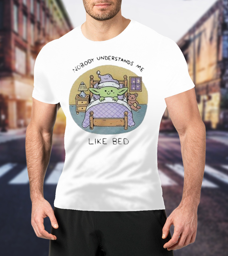 Nobody Understands Me Like Bed Cute Green Alien Cartoon Pajamas Nighttime Scene T-Shirt