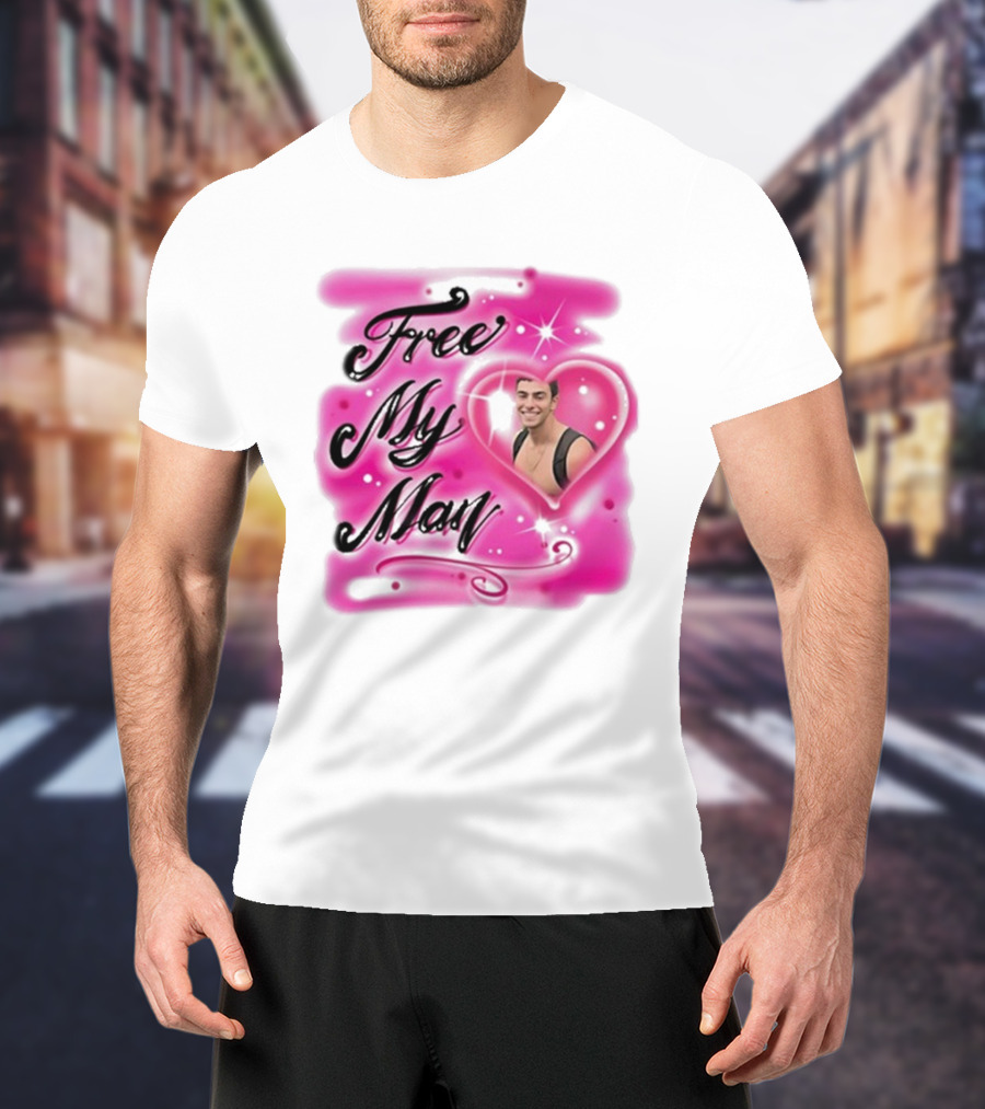 Free My Man Luigi Mangione Heart Pink Background T-Shirt