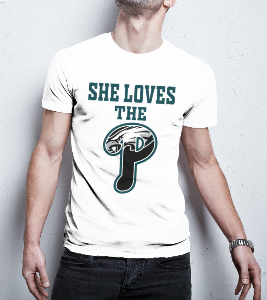 She Loves The Philadelphia Eagles P Birds Football T-Shirt