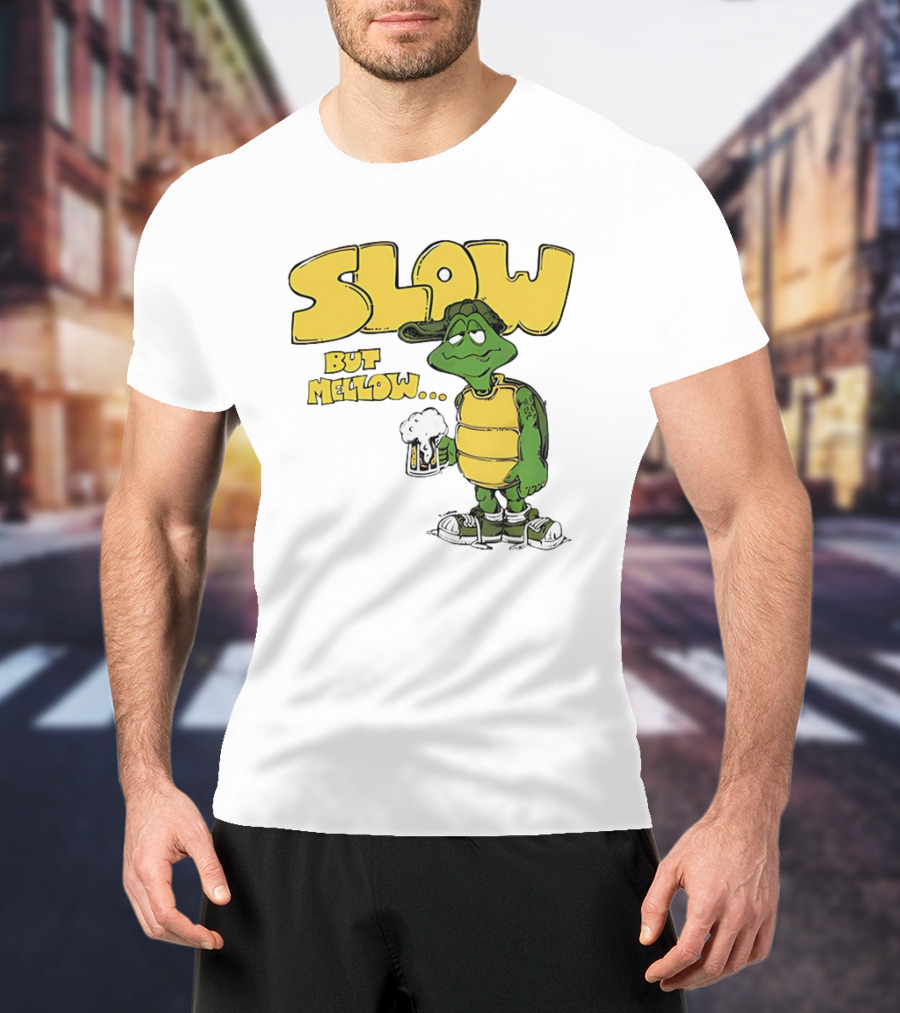 Slow But Mellow Turtle With Beer Retro Vintage 70s Style T-Shirt