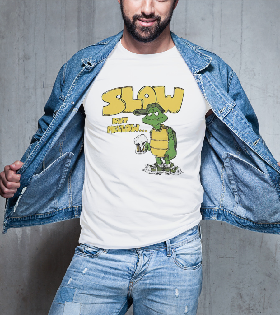 Slow But Mellow Turtle With Beer Retro Vintage 70s Style T-Shirt