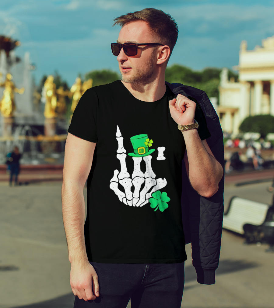 Skeleton Hand With Leprechaun Hat And Shamrock St Patricks Day T-Shirt