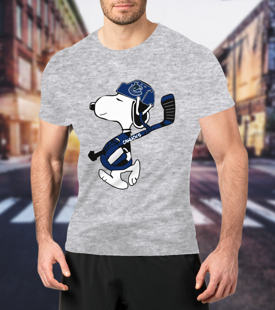 Vancouver Canucks Snoopy Hockey Player T-Shirt