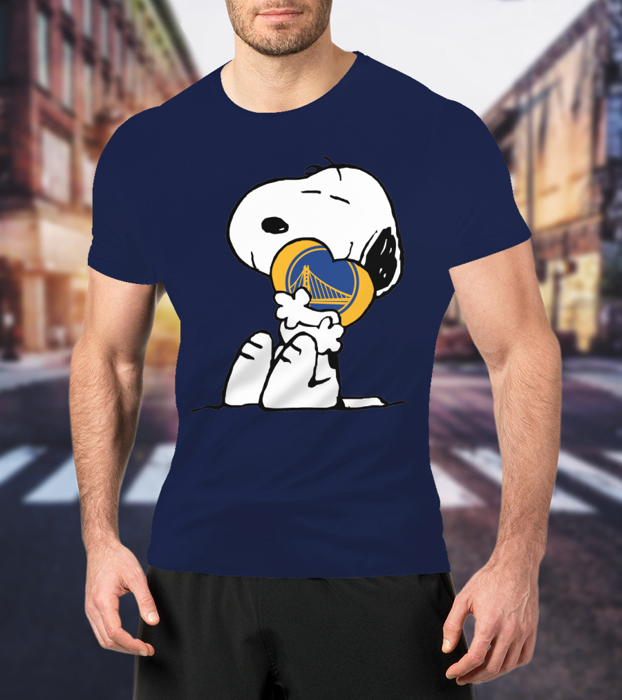 Snoopy Hugging Golden State Warriors Basketball Heart T-Shirt