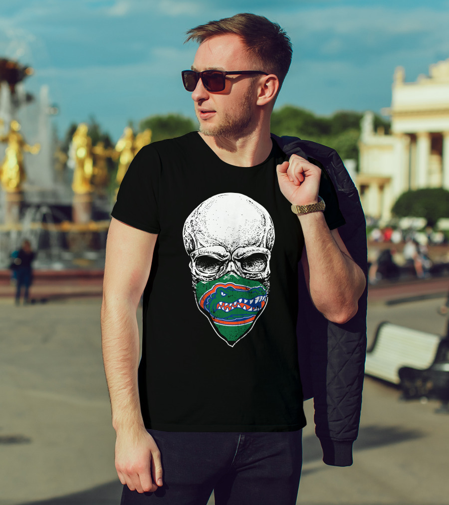 Florida Gators Skull Design With Logo Mask T-Shirt