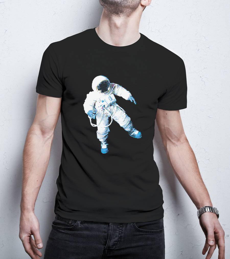 Astro 1015248 Astronaut Floating Spacesuit T-Shirt