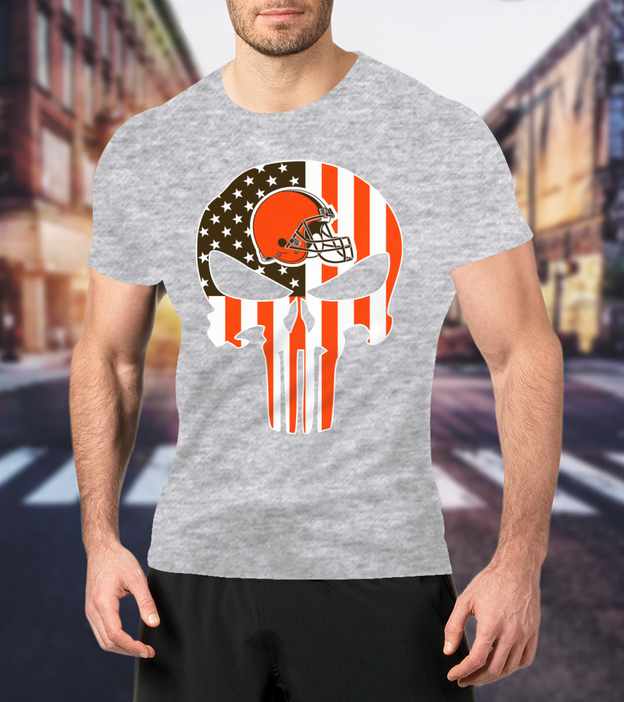 Browns American Flag Skull Helmet T-Shirt