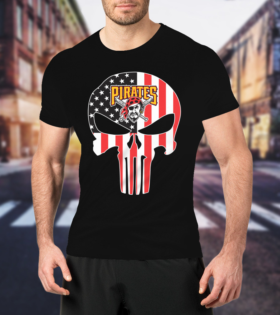 Pirates Skull American Flag T-Shirt