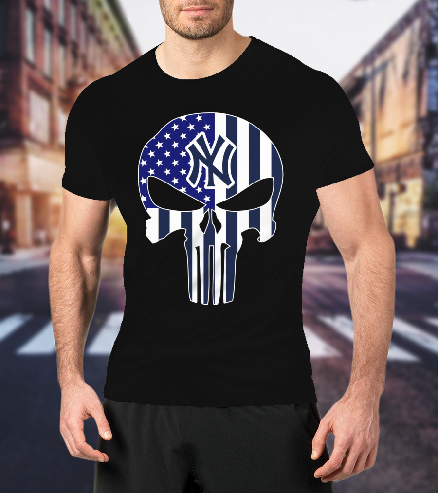 New York Yankees Skull With American Flag T-Shirt