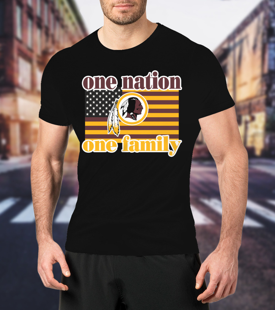 One Nation One Family Washington Redskins Logo American Flag T-Shirt
