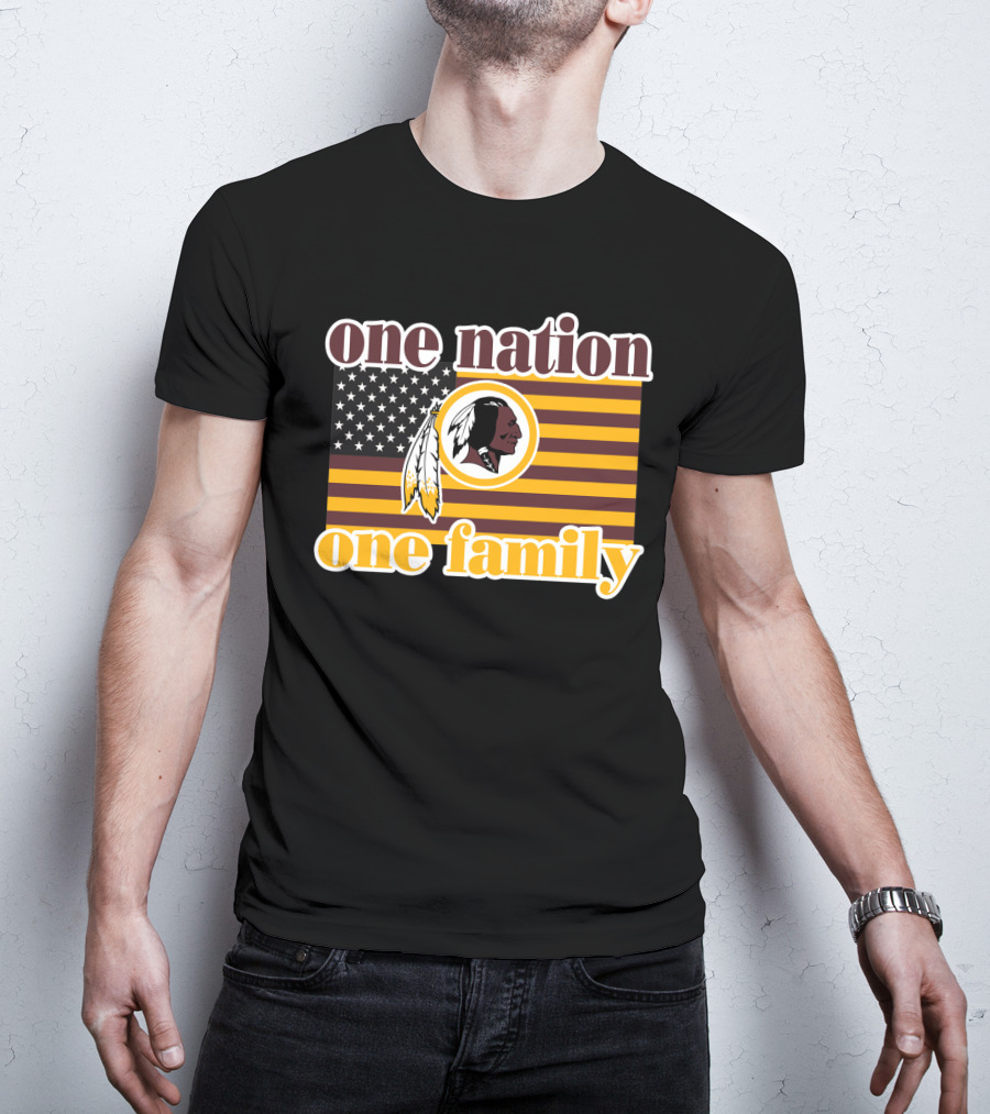 One Nation One Family Washington Redskins Logo American Flag T-Shirt