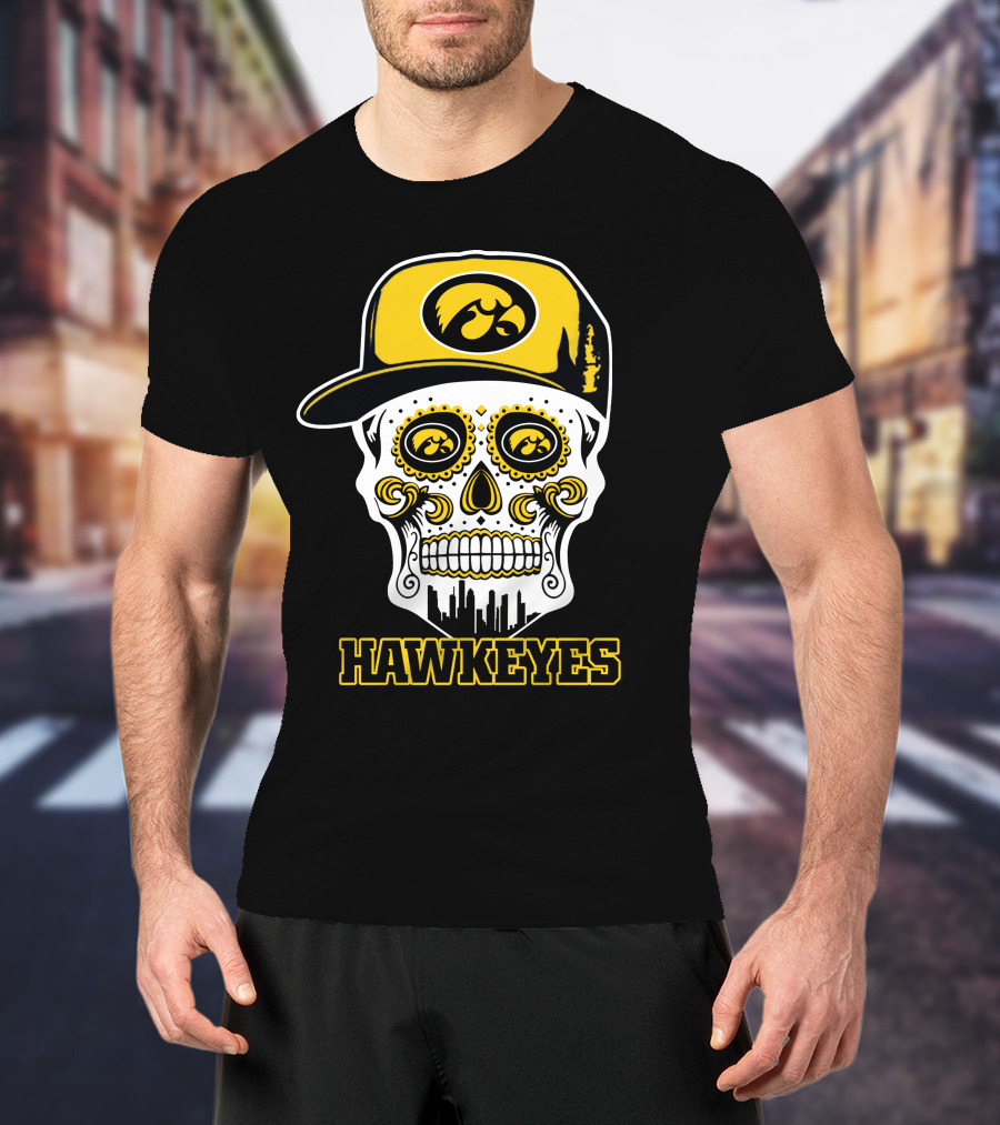Iowa Hawkeyes Skull With Cap And City Skyline T-Shirt