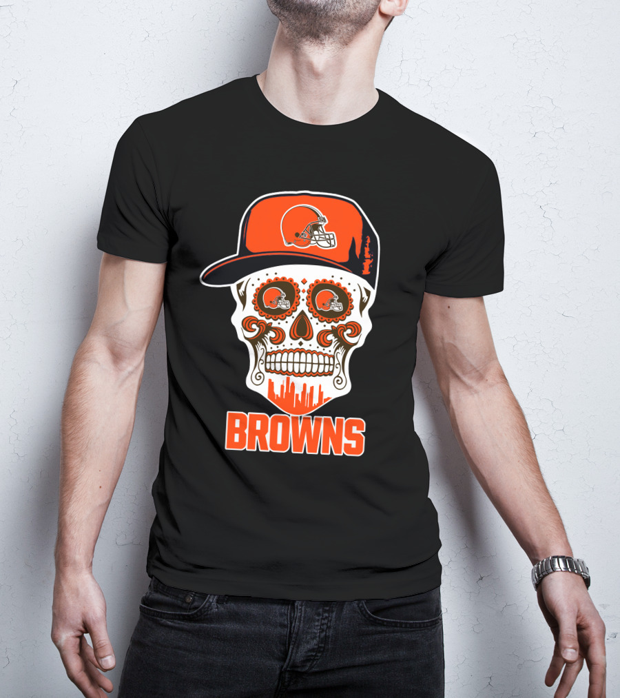 Cleveland Browns Sugar Skull With Orange Helmet And Brow Skyline T-Shirt