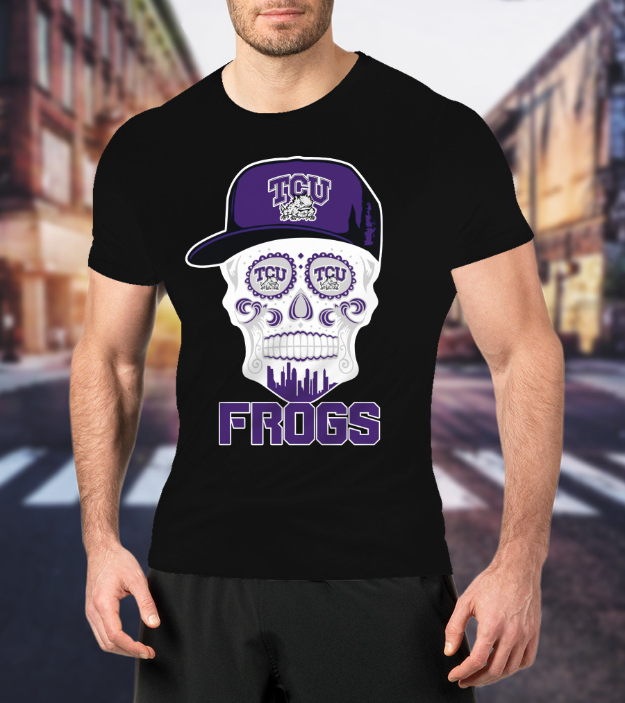 Tcu Horned Frogs Skull With Hat And City Skyline T-Shirt