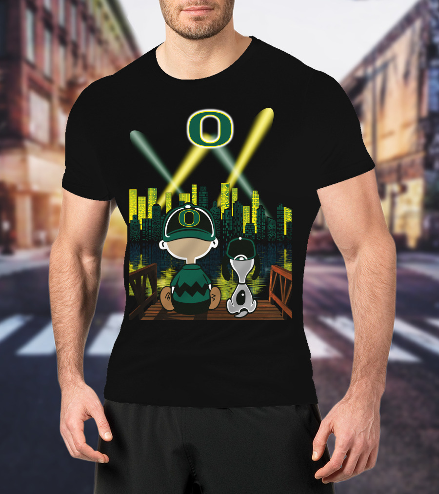 Oregon Ducks City Skyline Night Scene With O Logo And Lights T-Shirt