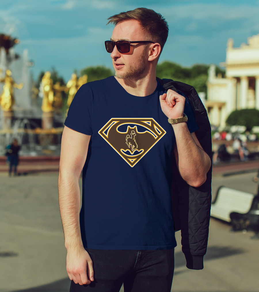 Wyoming Cowboys Superman Batman Logo Fusion T-Shirt
