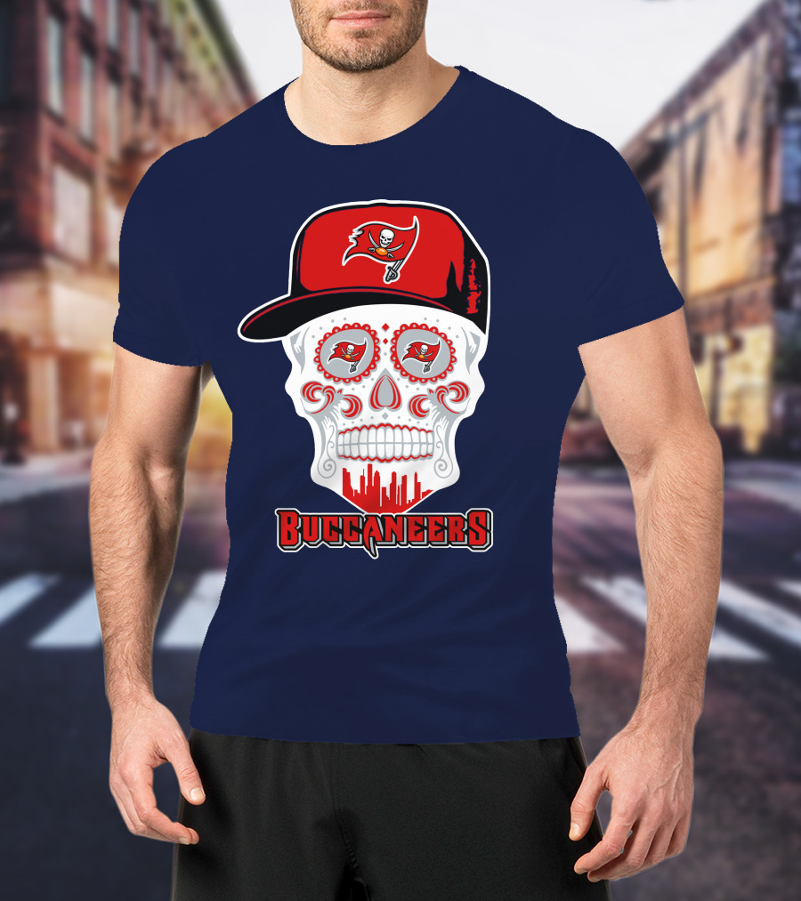 Buccaneers Skull With Hat T-Shirt