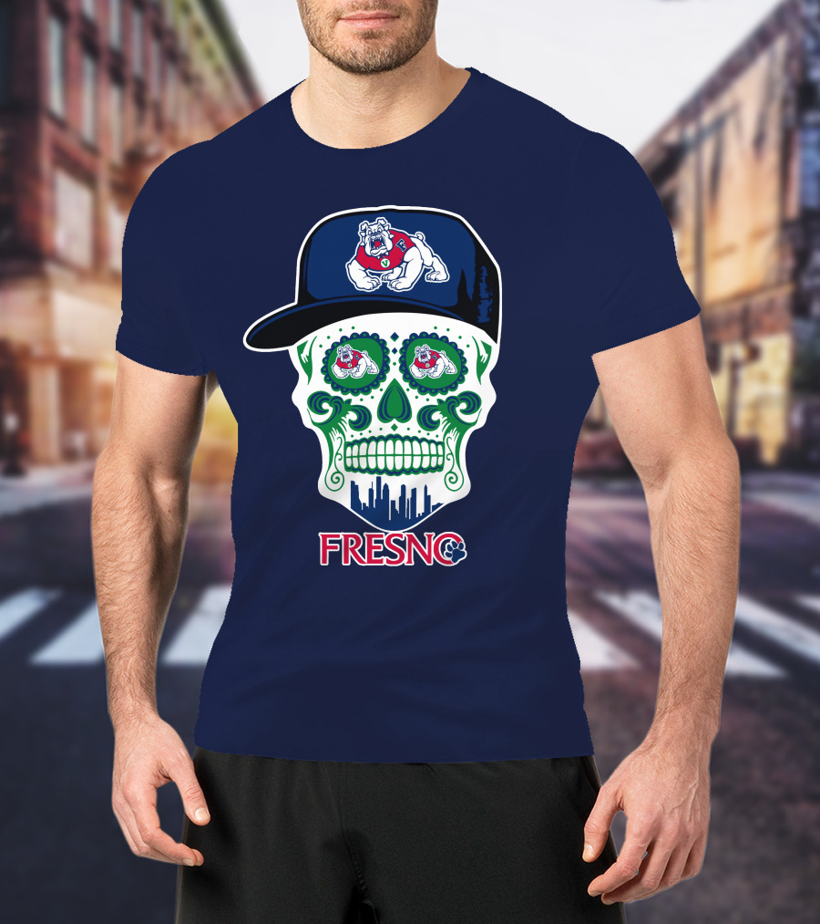 Fresno State Bulldogs Skull Artwork With Bulldog Hat And City Skyline T-Shirt