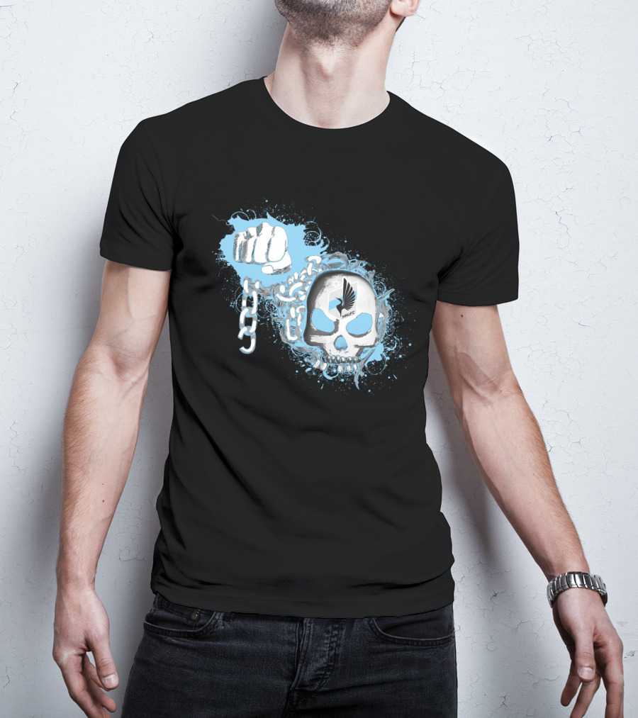 Fist Breaking Chains With Skull And Minnesota United Fc T-Shirt