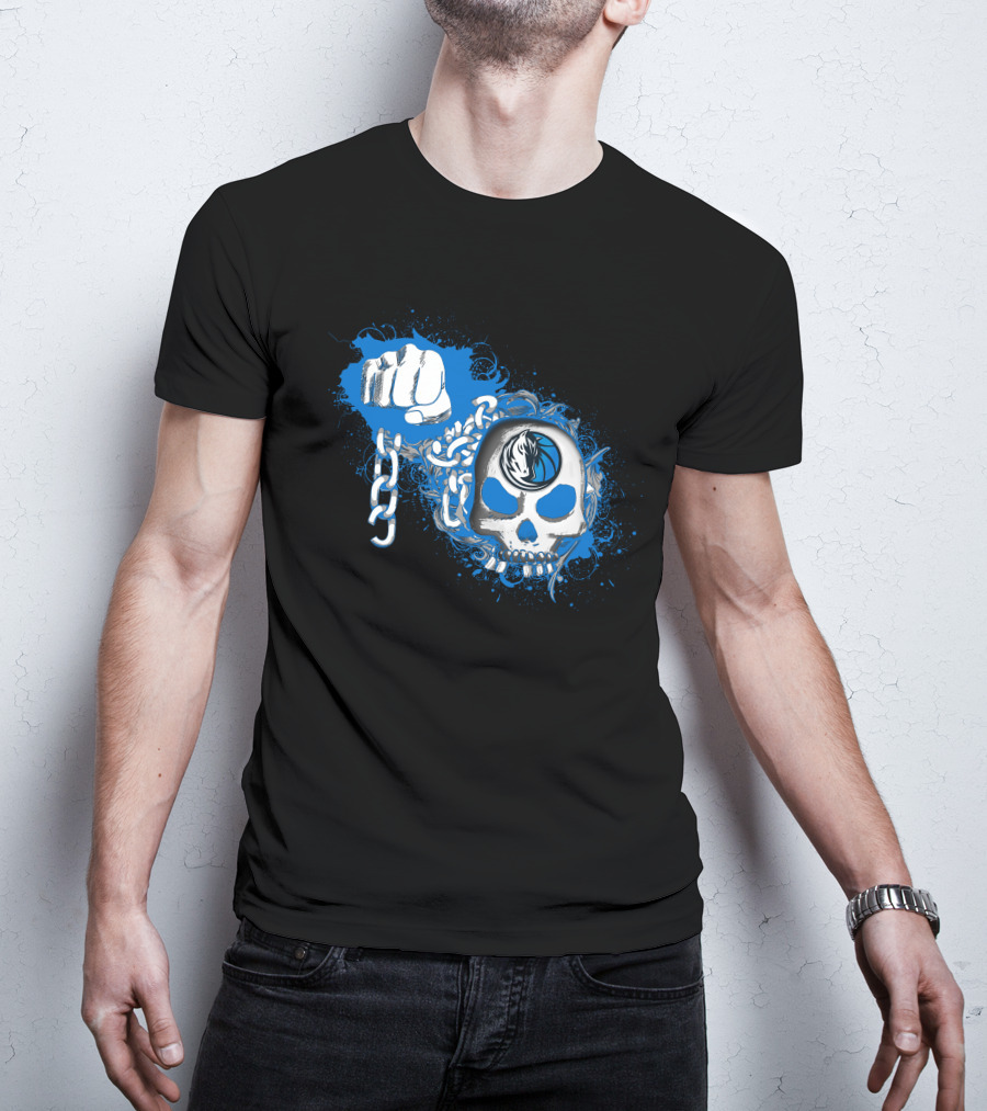 Dallas Mavericks Skull And Fist Chain T-Shirt