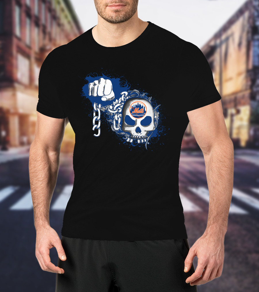 New York Mets Skull And Chain Fist T-Shirt