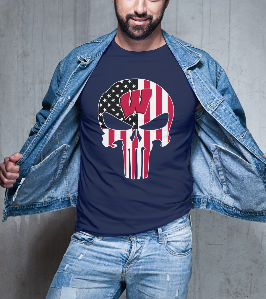 Wisconsin Badgers Punisher Skull American Flag T-Shirt