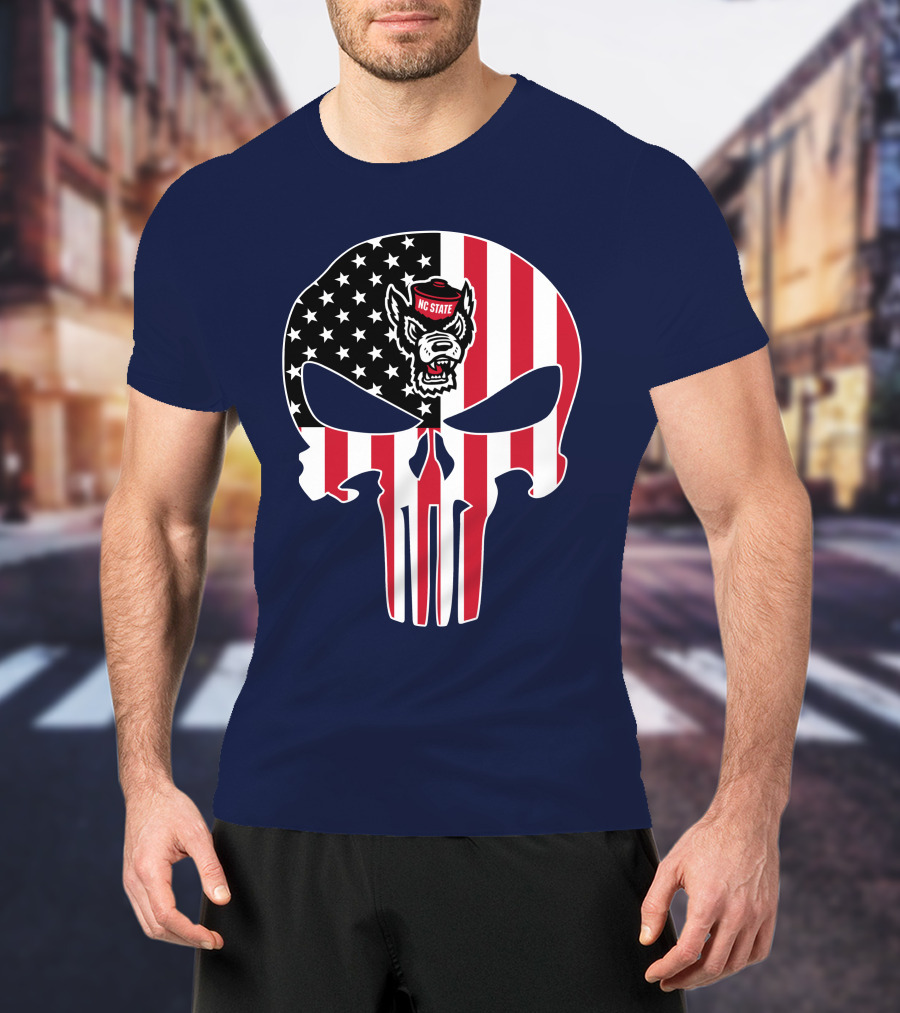 Nc State Wolfpack The Punisher American Flag Skull T-Shirt