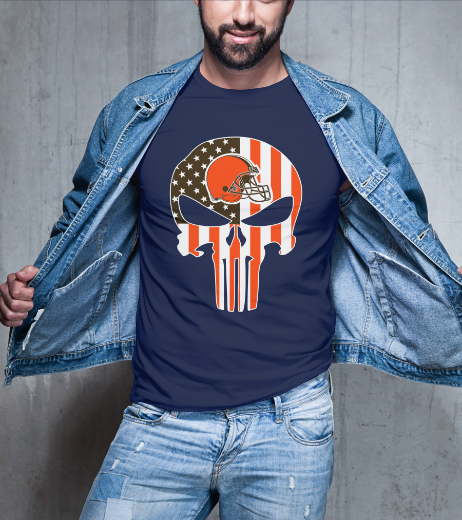 Cleveland Browns The Punisher American Flag Helmet Skull T-Shirt